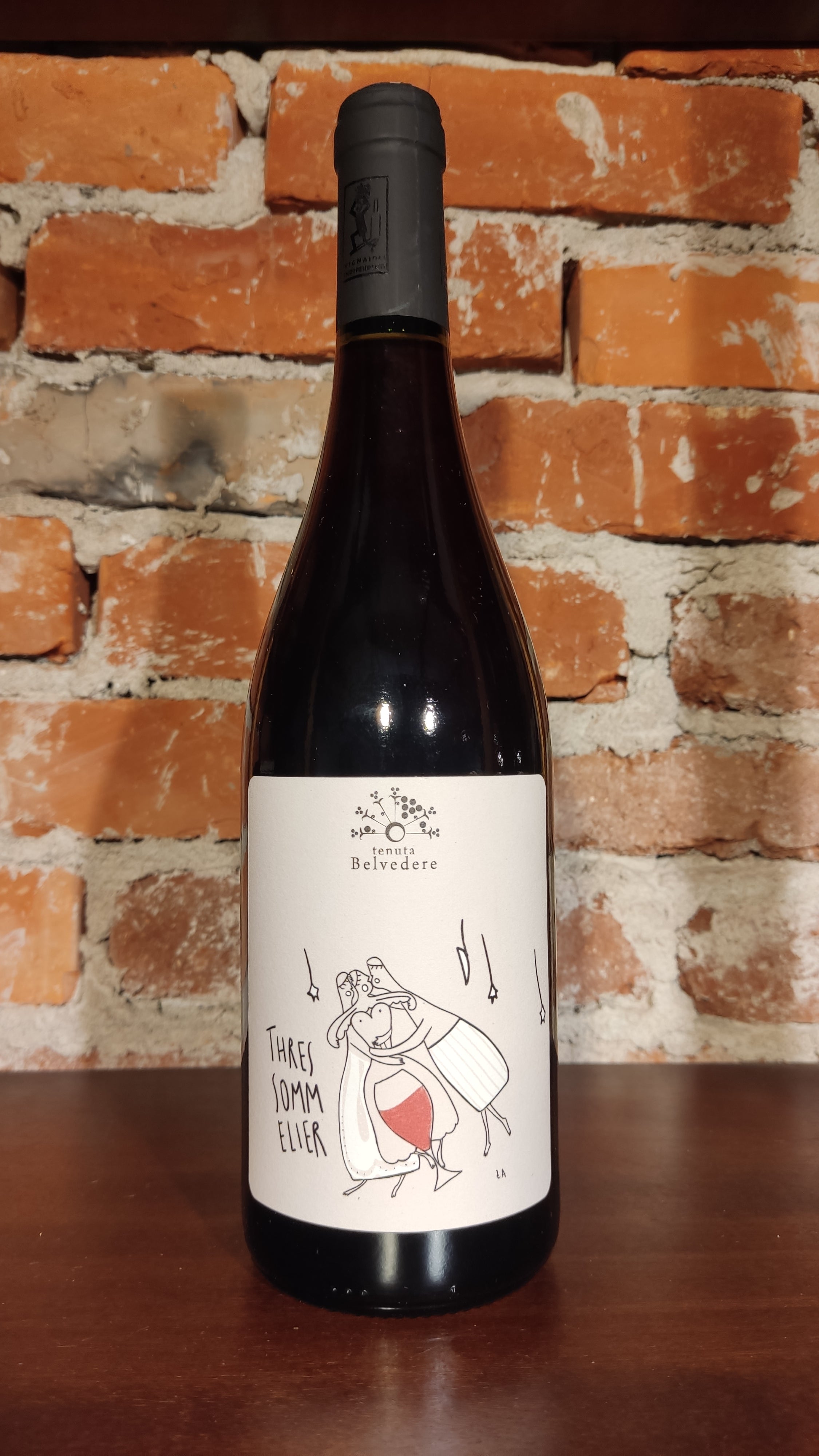 Vino Rosso Thres Sommelier di Tenuta Belvedere